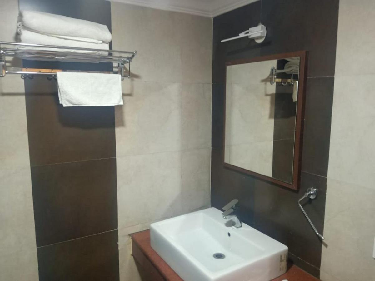 Hotel Malayalee Club Čennai Exteriér fotografie